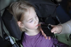 neurologopeda, rehabilitacja, Michałkowo, masaż wewnątrz buzi